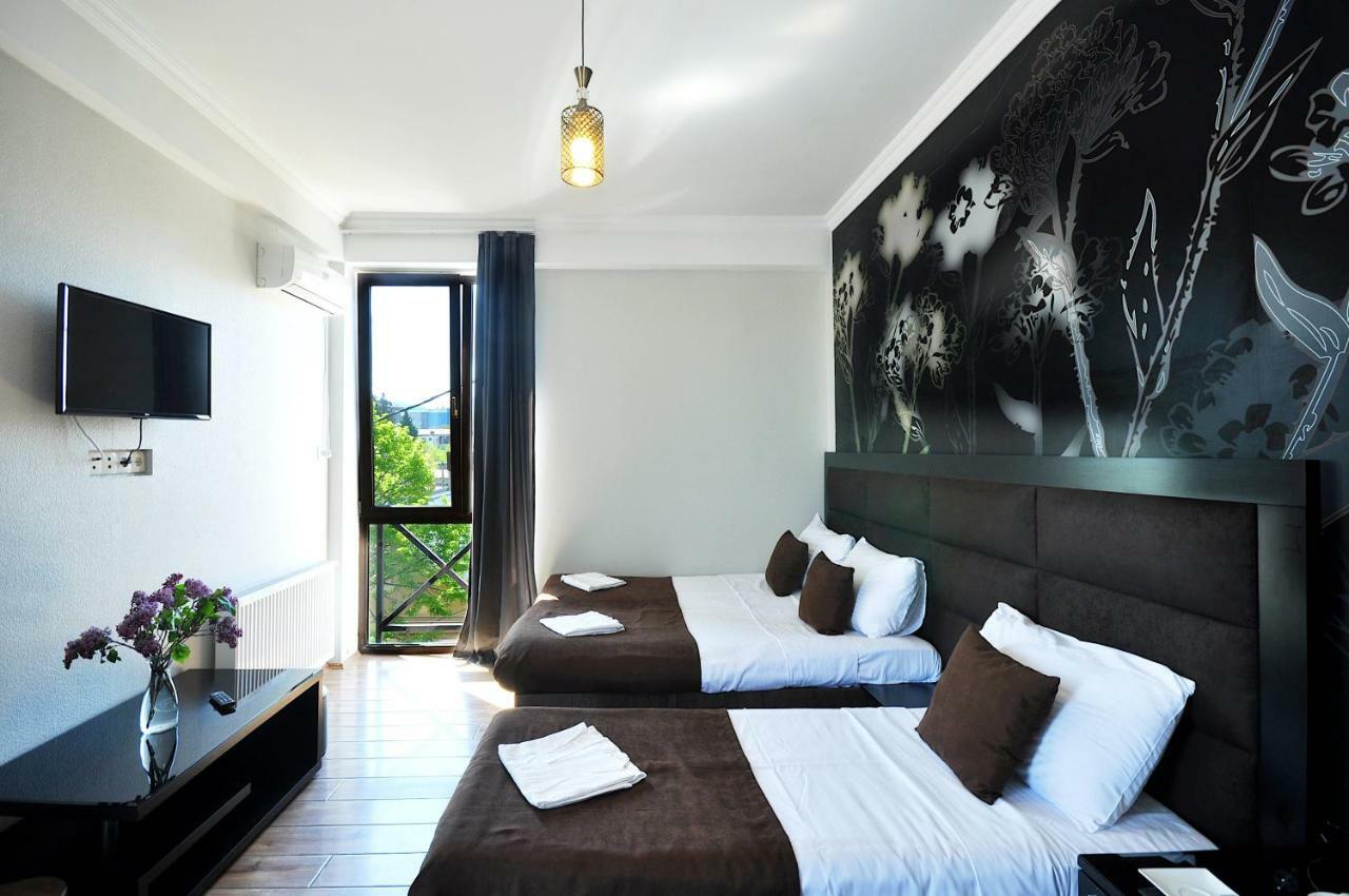 Hotel Marsel Tbilisi Exteriör bild